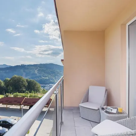 Dreamview Premium Kamienna By Renters 아파트