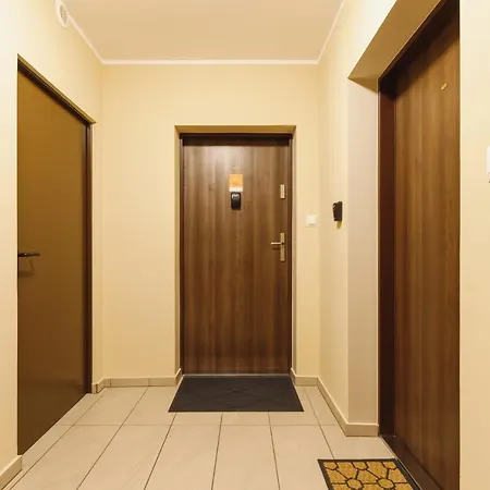 Dreamview Premium Kamienna By Renters 아파트